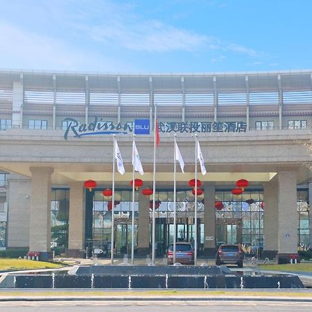 Radisson Blu Hotel Wuhan Etd Zone Экстерьер фото