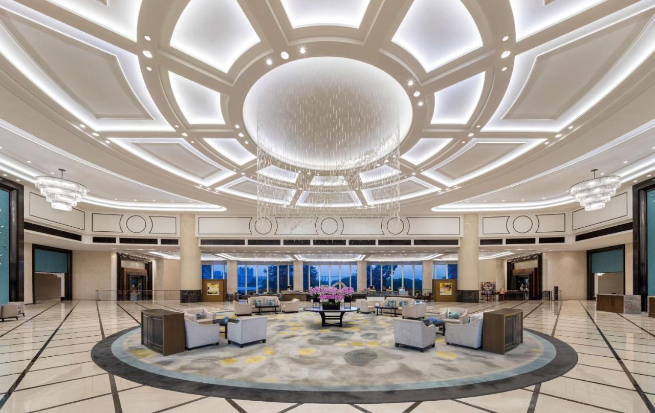 Radisson Blu Hotel Wuhan Etd Zone Экстерьер фото