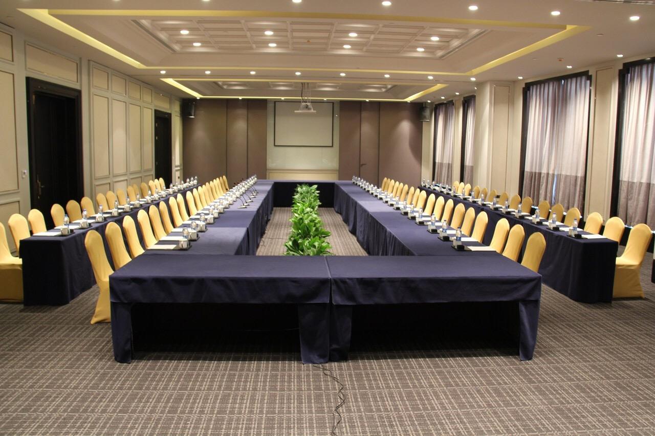 Radisson Blu Hotel Wuhan Etd Zone Экстерьер фото