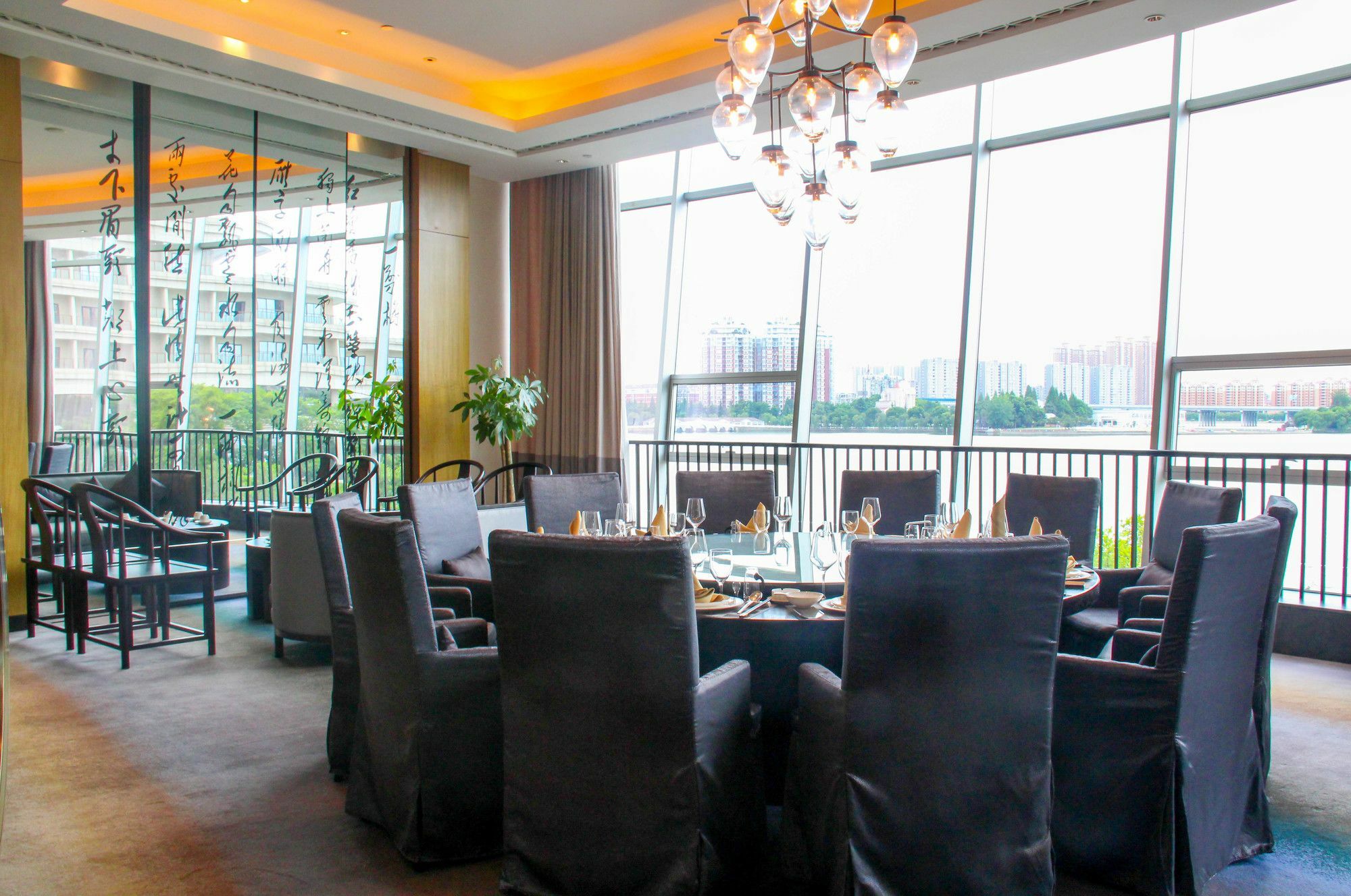 Radisson Blu Hotel Wuhan Etd Zone Экстерьер фото