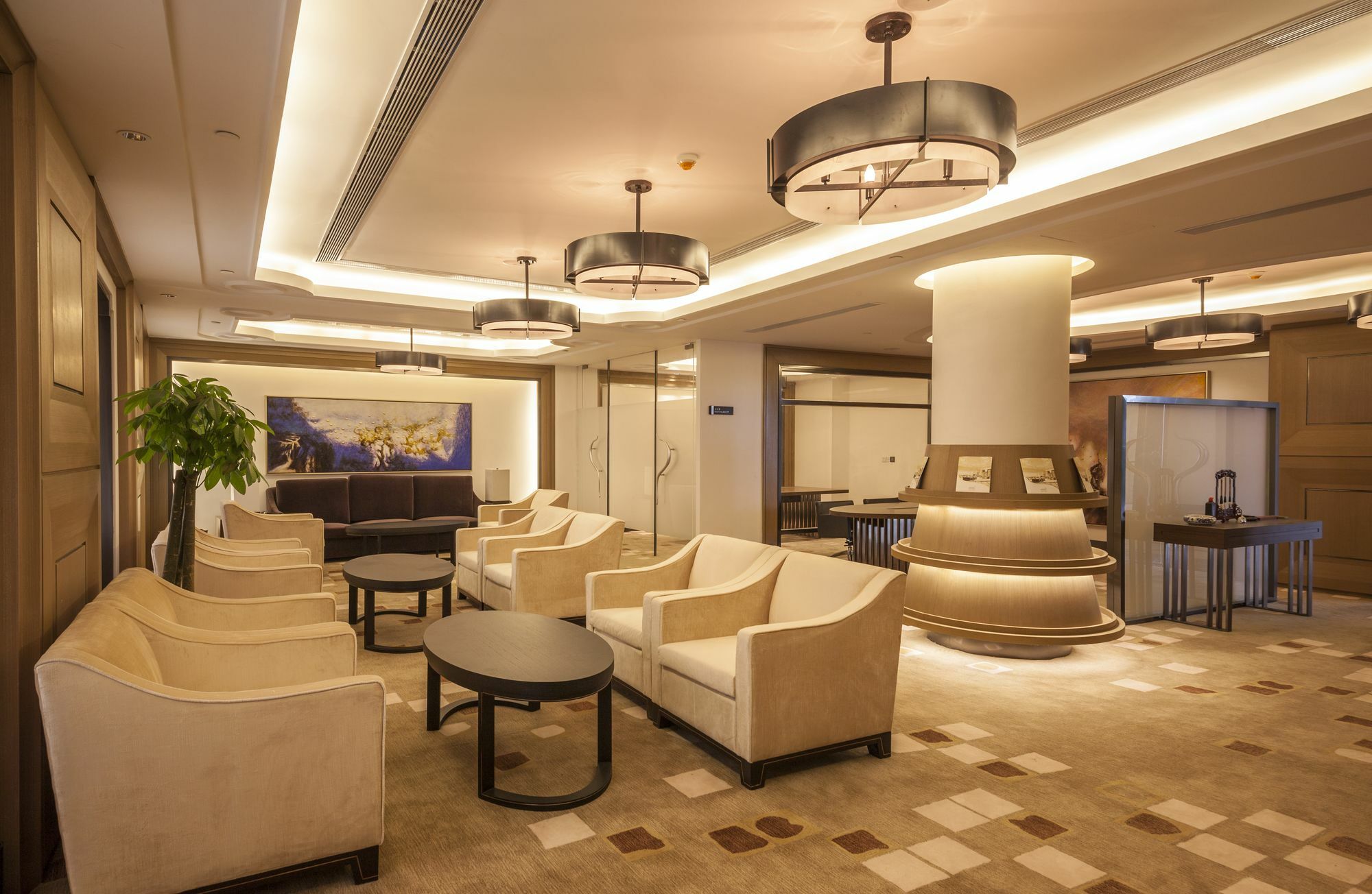 Radisson Blu Hotel Wuhan Etd Zone Экстерьер фото